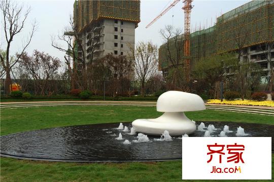 萬(wàn)科?幸福里2、3號(hào)樓工程進(jìn)度（攝于2015年4月1號(hào)）