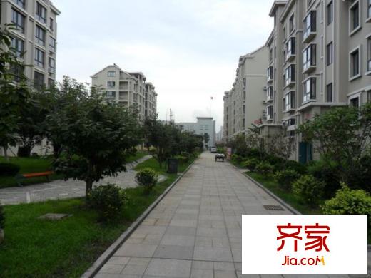 西市東桃園社區(qū)外景圖 