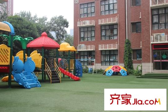 西岸國際花園項(xiàng)目自帶幼兒園（2015.9.17）
