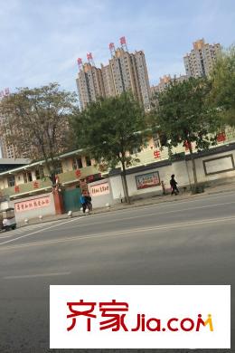 華洲城?天峰周邊配套--學(xué)校