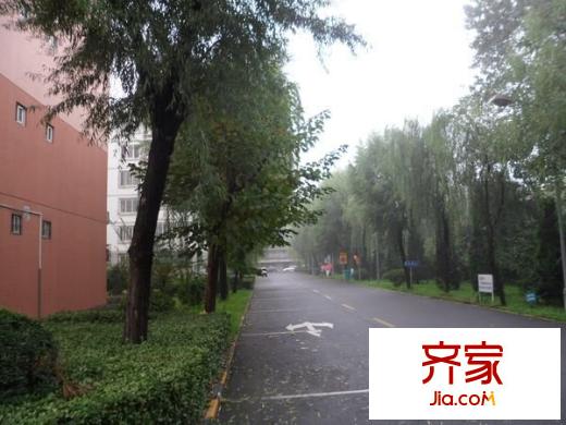 射擊場(chǎng)家屬院