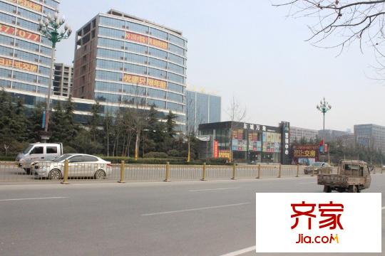東城萬象沿街現(xiàn)房（2015-3-27）