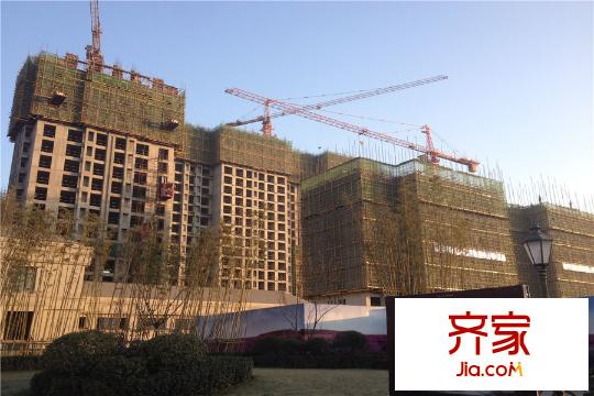 融創(chuàng)天朗瓏府施工進(jìn)度（2015.12）