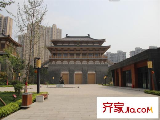 曲江風(fēng)景線配套圖唐城墻遺址公園城墻門樓（2013.7.23）