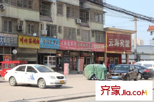 錦尚云天?古鎮(zhèn)附近商配（2015.7.22）