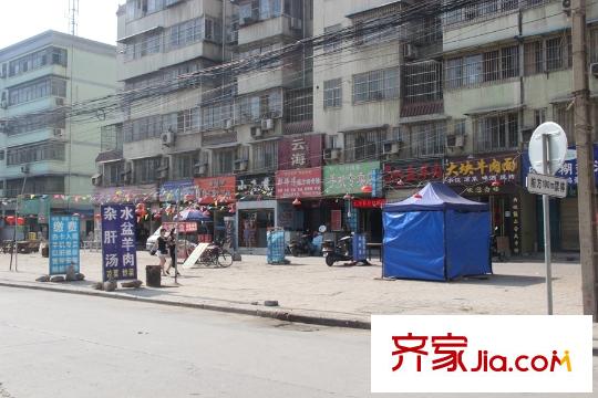 錦尚云天?古鎮(zhèn)附近商配（2015.7.22）