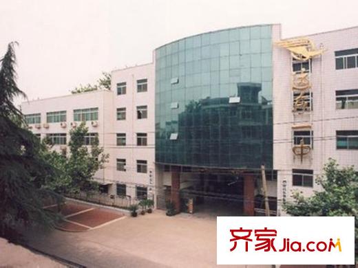 昆明湖畔周邊遠東一中
