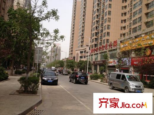 麟鳳尊匯周邊鳳城六路