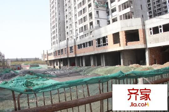 綠地?國際花都一期1號樓底商施工進(jìn)度（2015-12-02）