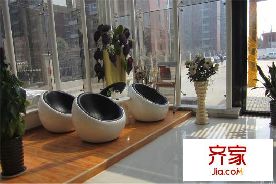 格林小鎮(zhèn)售樓處內(nèi)部一景（2015.03.11）