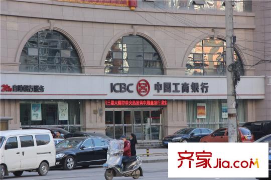 新棟周邊配套--銀行