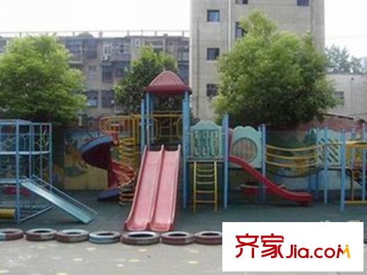 昆明湖畔周邊學(xué)校設(shè)施