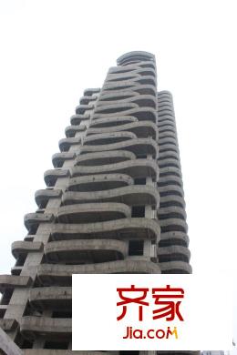 上東國(guó)際公館最新工程進(jìn)度（2015-8-1）