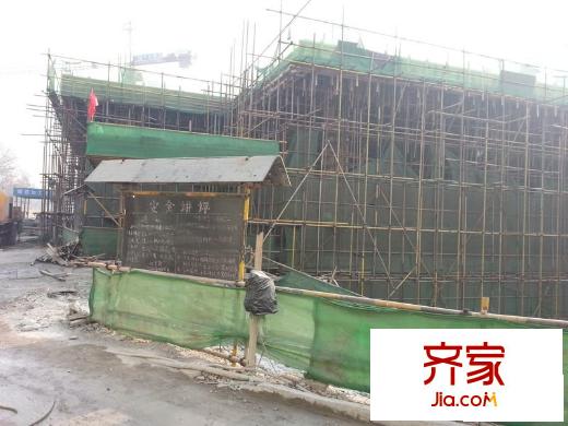 朝陽國際廣場商業(yè)施工進度圖（2012年1月）