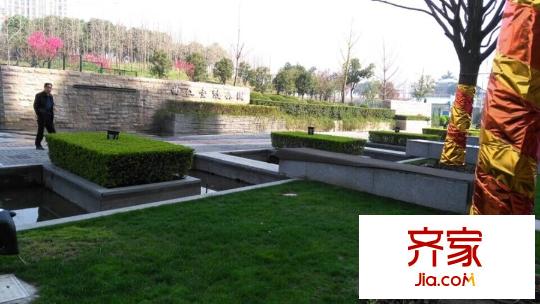 大華曲江公園世家小區(qū)實景（2015-03-29）