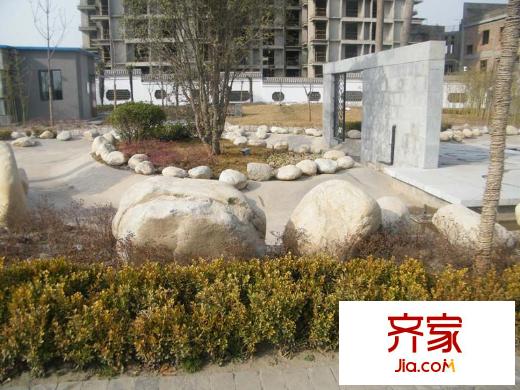 天正?河邊小墅小區(qū)內(nèi)部實(shí)景（2013-3-21）