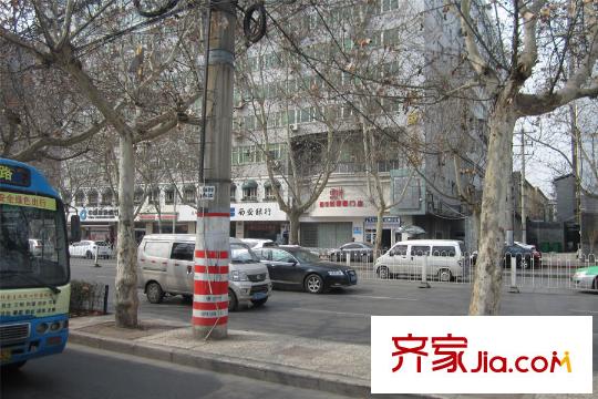 尚邦25時(shí)區(qū)附近銀行（2015.03.11）