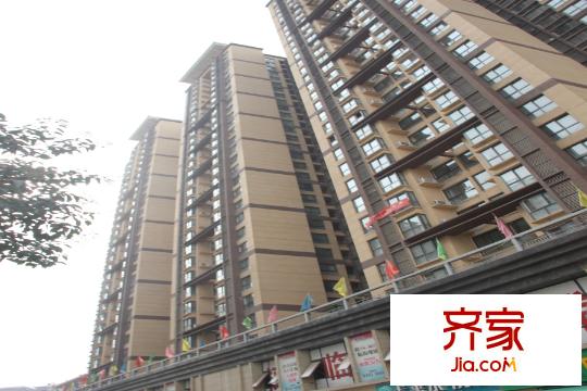 金業(yè)觀湖大第外立面（2015.7.14）
