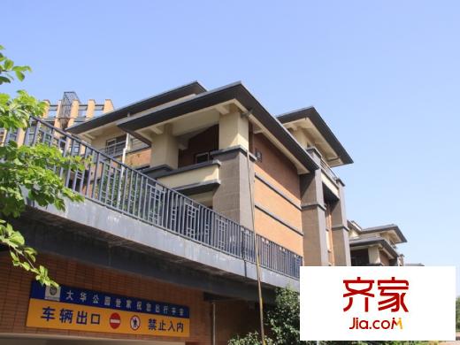 大華曲江公園世家小區(qū)園區(qū)實景2013-05-23