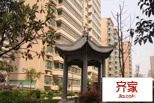 尚東國際城小區(qū)內(nèi)部實(shí)景（2015-12-3）