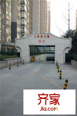 長(zhǎng)慶坊?璽岸