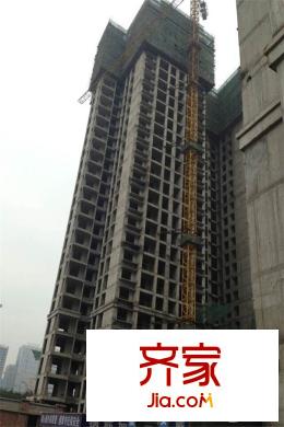 碧璽華庭2號(hào)樓2單元工程進(jìn)度（攝于2014-10-30）