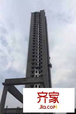 中渝?國際城2號樓施工進(jìn)度圖（攝于2015.7.22）