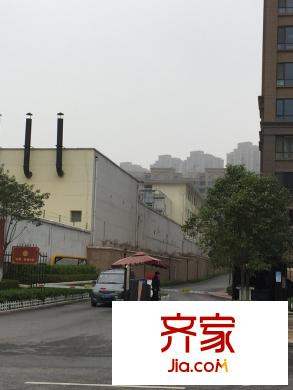 中海紫御華府?中海派小區(qū)入戶大門(mén)（2015.3.27）