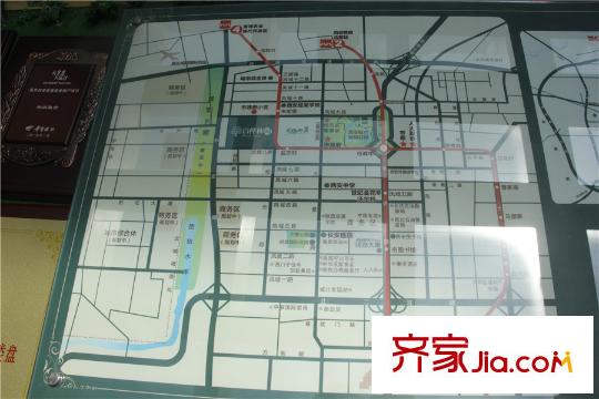白樺林間交通圖