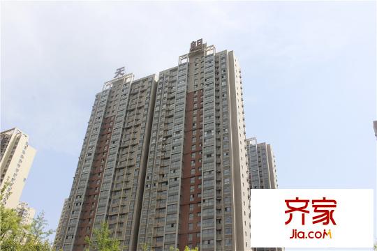 天朗御湖小區(qū)實景（攝于2015.4.21）