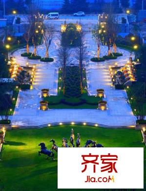 陽光城?西西里(西西安三期墅區(qū)高層）小區(qū)園林夜景鳥瞰圖（2013.10）
