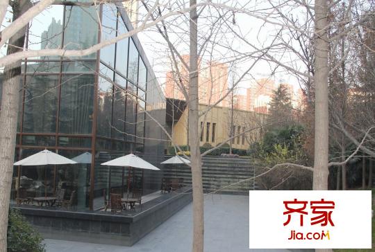 白樺林間售樓部外景（2015-12-5）