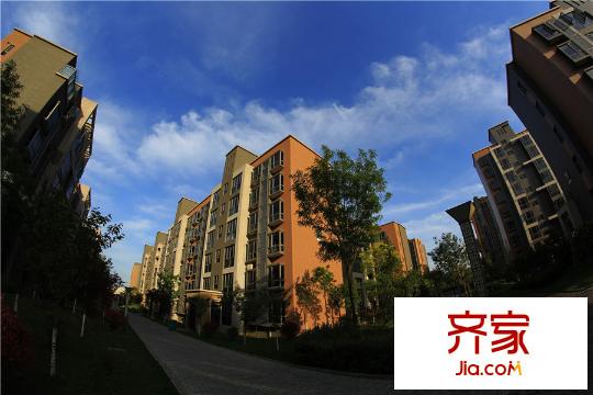 榮華水岸新城小區(qū)（2015.6）