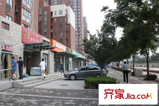 天朗御湖周邊店鋪