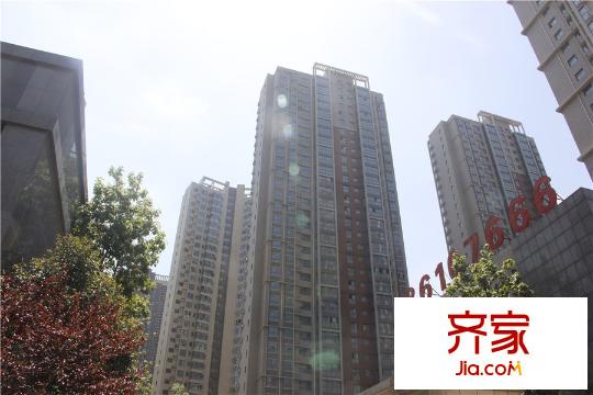 天朗御湖小區(qū)樓梯實景（攝于2015.4.21）