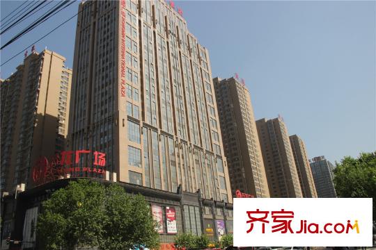 宮園壹號(hào)二期周邊配套-萬龍廣場(chǎng)
