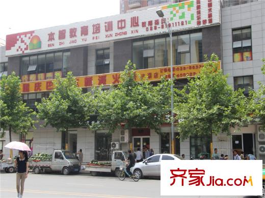 翠屏灣3期巴厘小鎮(zhèn)周邊配套――社區(qū)底商