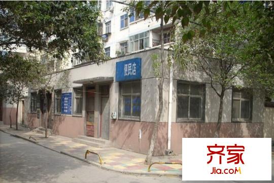 電力機(jī)械廠家屬院外景圖  