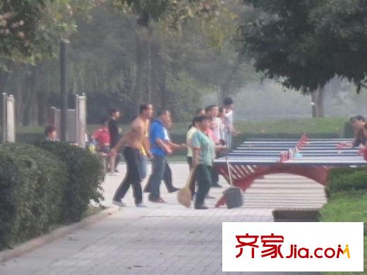 鳳城九號周邊配套：未央廣場一角