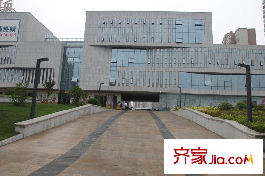 萬科?東方傳奇周邊雁翔廣場