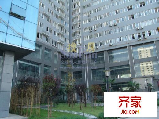領(lǐng)先時代廣場實景圖實景