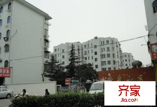 新光小區(qū)外景圖 