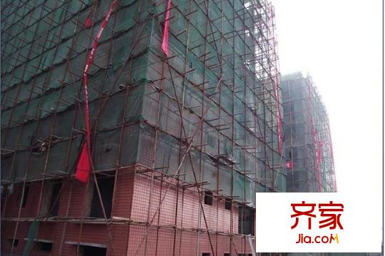 新店溫泉小區(qū)實景圖工程進(jìn)度（2010年11月）