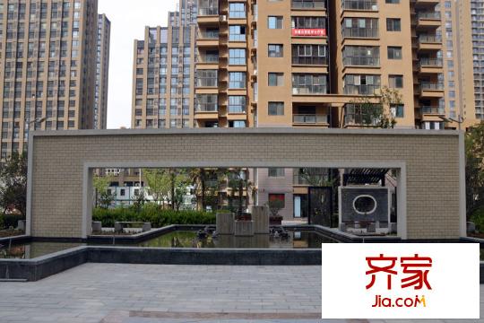 鳳城九號小區(qū)門口（2015-12-3）