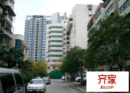 融鑫園小區(qū)外景圖 