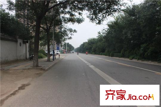 綠地香樹花城周邊北辰大道
