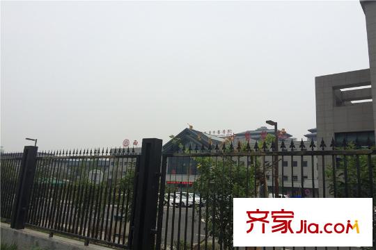 三豐中心思想周邊西安中醫(yī)醫(yī)院（攝于2015年6月2日）