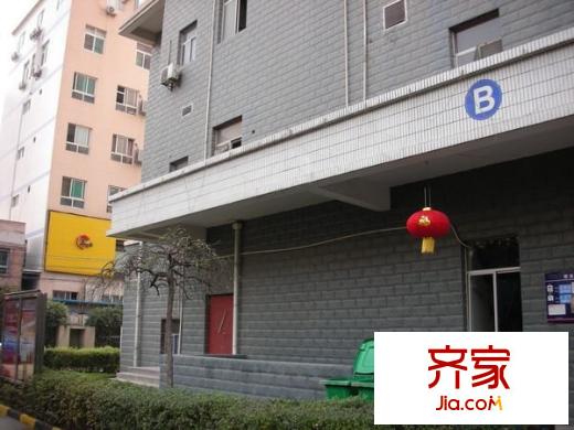 花好月圓外景圖 