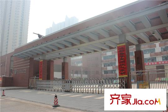 天漢中心周邊--文景中學