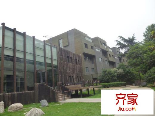 就掌燈外景圖 
